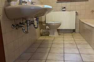 Zweifamilienhaus mit Einliegerwohnung - vielseitiges Wohnen in guter Wohnlage – Ludwigsburg (Kreis) – Vorschaubild 11