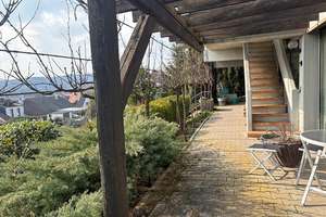 Etwas ganz Besonderes: Freistehendes Architektenhaus mit ELW, Pool, Doppelgarage und großem,sonnigen – Die vollständige Adresse der Immobilie erhältst du vom Anbieter., 74392 Freudental – Vorschaubild 18