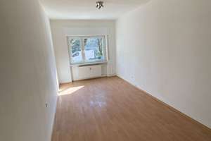 2-Zimmer-Wohnung mit neuer Einbauküche und Loggia – Lindenstr. 117, 75175 Oststadt, Pforzheim – Vorschaubild 8