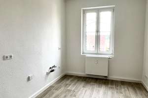 *WUNDERBARE* 3-Zimmer-Wohnung mit Balkon * frisch saniert! – Luckenwalder Straße 49, 15711 Königs Wusterhausen – Vorschaubild 3