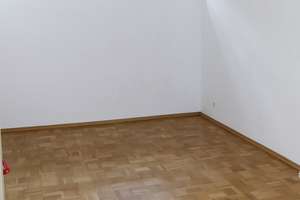 Großzügige 4,5-Zi-Whg im EG | 92 m² | 2 Balkone | Garage + Gemeinschaftsgarten - modernisiert – Dreizlerstraße 42, 70619 Heumaden, Stuttgart – Vorschaubild 12