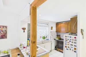 Vielseitiges Zweifamilienhaus mit Einliegerwohnung mit großem Potenzial in Stuttgart-Feuerbach – Die vollständige Adresse der Immobilie erhältst du vom Anbieter., 70469 Feuerbacher Tal, Stuttgart – Vorschaubild 6