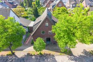 Ein-/Zweifamilienhaus mit Südgarten und 2 Garagen im kalten Eigen – Die vollständige Adresse der Immobilie erhältst du vom Anbieter., 46240 Eigen, Bottrop – Vorschaubild 3