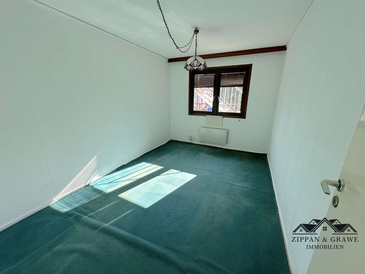 Immobilie in Pruchten - Charmantes Einfamilienhaus mit großem Garten und separatem Dachgeschoss in begehrter Lage - Bild 16