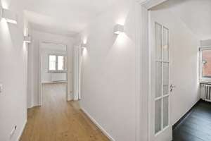 Provisionsfrei am Hohenzollernplatz: Helle, geräumige 3-Zimmer-Wohnung mit flexiblem Grundriss – Die vollständige Adresse der Immobilie erhältst du vom Anbieter., 80796 Neuschwabing, München – Vorschaubild 5