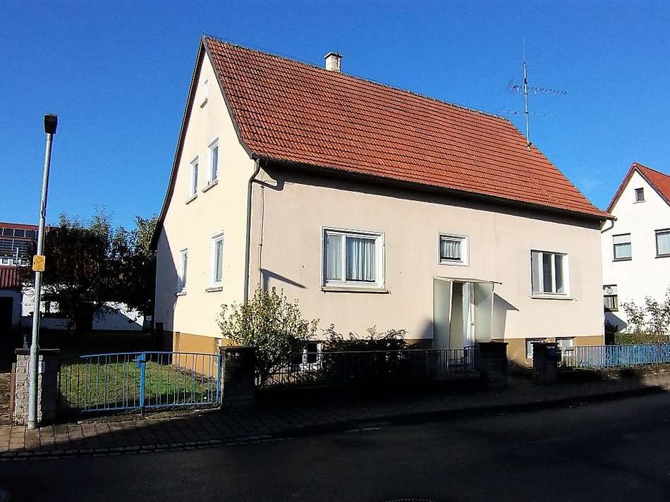 Hausvorderansicht Ost