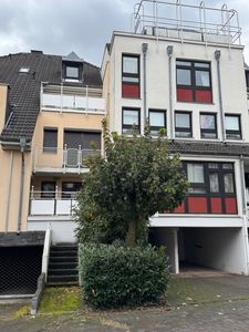 großzügige Eigentumswohnung mit Dachterrasse und Rheinblick ---PROVISIONSFREI---