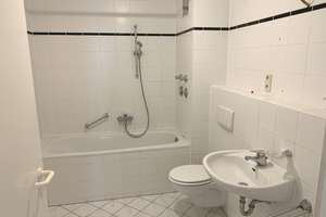 **vermietete 2-Zimmer-Komfortwohnung mit Balkon und EBK in Berlin-Niederschönhausen** – Buchholzer Straße  77, 13156 Niederschönhausen, Berlin – Vorschaubild 15