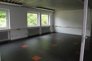 Gepflegte Unternehmervilla mit Gewerbeeinheit und Freizeitgrundstück – Die vollständige Adresse der Immobilie erhältst du vom Anbieter., 57080 Niederschelden, Siegen – Vorschaubild 25