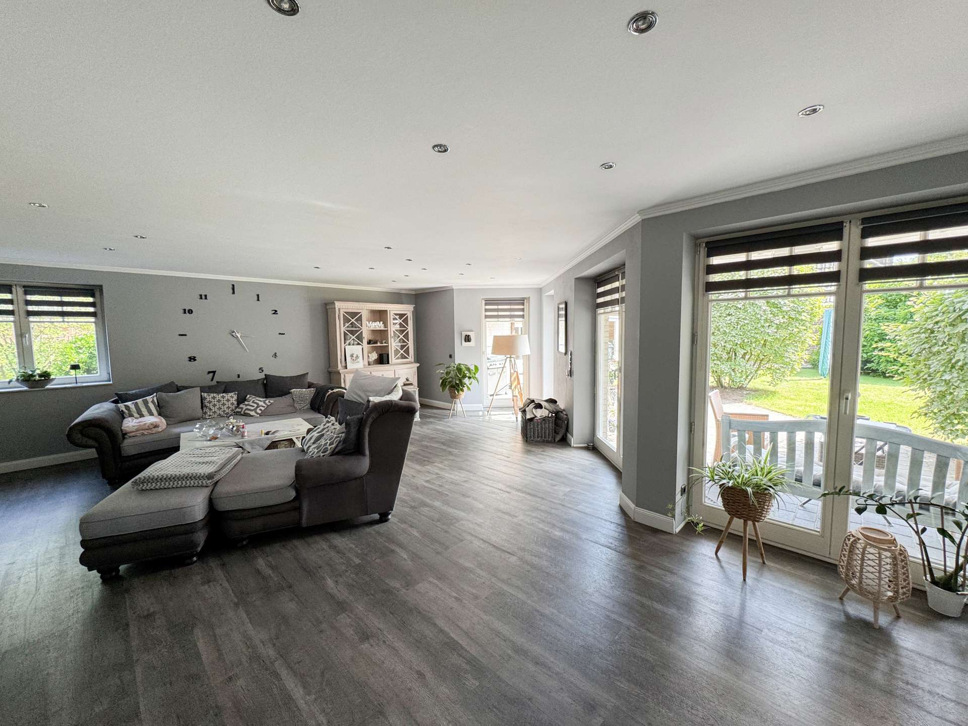 Immobilie in Heist - Viel Raum zum Leben – Gepflegtes Haus mit Charme und Komfort - Bild 11