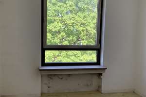 Ganz oben: : schöne  renovierte 3 Zimmer Whg. mit Essdiele und Südterrasse – Karl-Witthalm-Str. 25, 81375 Neuhadern, München – Vorschaubild 14