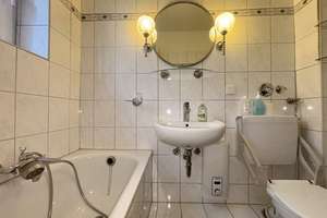 Gut geschnittene 3-Zimmer-Erdgeschosswohnung mit Terrasse in Hamburg-Wandsbek – Die vollständige Adresse der Immobilie erhältst du vom Anbieter., 22049 Wandsbek (Ortsteil), Hamburg – Vorschaubild 8