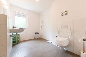 NUR MIT WOHNBERECHTIGUNGSSCHEIN !! Moderne, ruhige & barrierearme 2-Raum Wohnung m. Terrasse am Park – Freiherr-vom-Stein-Str. 8b, 46045 Altstadt-Mitte, Oberhausen – Vorschaubild 10