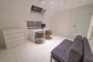 Luxuriöse, teilmöblierte 3-Zimmer-Wohnung in Köln-Bickendorf – Max-Fremery-Straße 8, 50827 Bickendorf, Köln – Vorschaubild 15