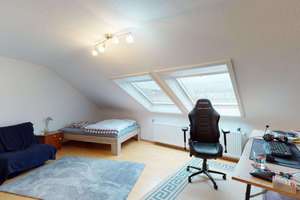 Gemütliche, WG-taugliche 3-Zi.-DG-ETW mit Stellplatz – vermietet in KA Durlach-Aue – Die vollständige Adresse der Immobilie erhältst du vom Anbieter., 76227 Durlach, Karlsruhe – Vorschaubild 5