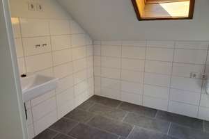 Großz. 3-Zi.-Whg. plus Mansardenzimmer mit eigenem WC – Waldthausenstr. 46, 45127 Ostviertel, Essen – Vorschaubild 9