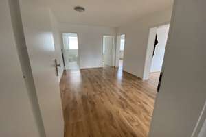 Helle 3-Zimmer-Wohnung in Trierer Straße – ideal für Familie! – Trierer Straße 228, 56072 Metternich, Koblenz – Vorschaubild 2