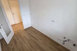 Erstbezug nach Sanierung: helle, ruhige 2-Zimmer Wohnung mit Balkon, in Schwabing - Alte Heide – Garchinger Str. 26, 80805 Alte Heide-Hirschau, München – Vorschaubild 10