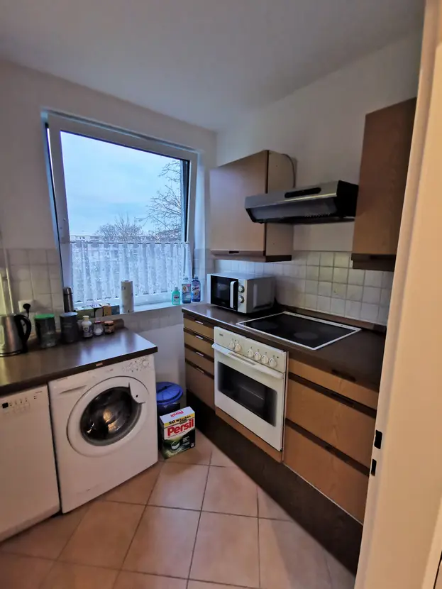 Separate Küche mit Einbauküche