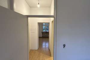2,5 Zimmer Erdgeschoss Wohnung mit überdachtem Balkon in Krefeld Cracau – Friedrich-Ebert-Straße 47, 47799 Cracau, Krefeld – Vorschaubild 10