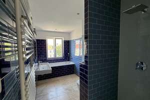 Lichtdurchfluteter Dachgeschosstraum in Berlin-Lichtenberg: 3,5 Zimmer mit Terrasse & Einbauküche! – Die vollständige Adresse der Immobilie erhältst du vom Anbieter., 10365 Lichtenberg (Ortsteil), Berlin – Vorschaubild 9