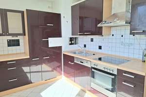 Mit Blick über Recklinghausen!
Helle Mietwohnung mit Südbalkon und Einbauküche in Recklinghausen-Os – Die vollständige Adresse der Immobilie erhältst du vom Anbieter., 45665 Ostviertel, Recklinghausen – Vorschaubild 4