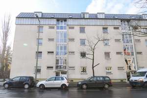 Freie Dachgeschosswohnung mit Balkon in ruhiger Lage von Berlin-Spandau – Die vollständige Adresse der Immobilie erhältst du vom Anbieter., 13587 Hakenfelde, Berlin – Vorschaubild 2