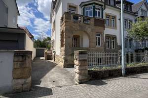 Kühle Souterrainwohnung im charmanten Altbau inkl. Gartenmitbenutzung