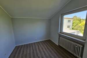 Viel Platz für den Alltag in diesem Haus in Geisenheim – 65366 Geisenheim – Vorschaubild 4
