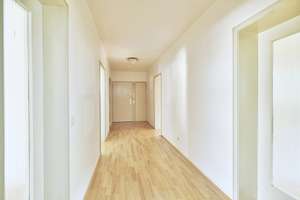 Wohnen in der Kölner Südstadt: Großzügige 3-Zimmer-Wohnung mit Balkon am Volksgarten – 50677 Neustadt/Süd, Köln – Vorschaubild 16