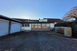 EHEMALIGE SCHREINEREI, IDEAL FÜR HANDWERKER!!! Gebäudekomplex mit 2 Wohnungen und Garagen – Heringer Straße 10, 36269 Philippsthal (Werra) – Vorschaubild 11