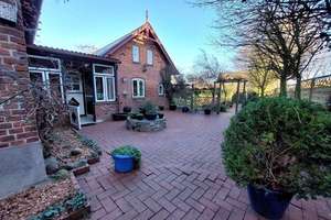 Frühling am Ostseestrand  -  Altbauvilla mit Gästehaus und großem Garten, frei- – Die vollständige Adresse der Immobilie erhältst du vom Anbieter., 24972 Steinberg – Vorschaubild 23