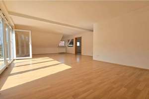 4-Zimmer-Wohnung in Stuttgart Untertürkheim