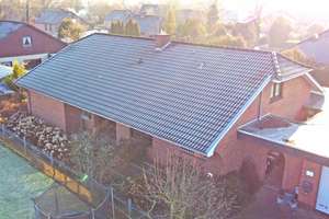 Ebenerdiges Einfamilienhaus mit Doppelgarage auf Hintergrundstück in Oldenburg-Krusenbusch – Die vollständige Adresse der Immobilie erhältst du vom Anbieter., 26135 Krusenbusch, Oldenburg (Oldenburg) – Vorschaubild 2