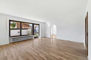KÄUFER-PROVISIONSFREI*: Doppelhausähnliches Einfamilienhaus mit Garten in Augsburg-Neubergheim – Die vollständige Adresse der Immobilie erhältst du vom Anbieter., 86199 Bergheim, Augsburg – Vorschaubild 2
