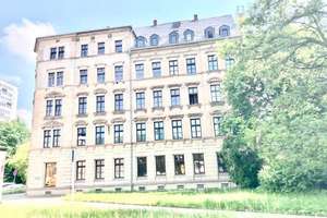 Zweitbezug! Hochwert. 3-Zi. mit Du., Stuck, EBK, Balkon & Vinylbelag in Uni und-Zentrumsnähe!  – Bernsbachplatz 4, 9111 Zentrum, Chemnitz – Vorschaubild 2