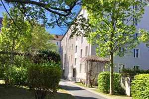 Eine schöne 2 Raumwohnung - ideal für Studenten! Der Vormieter bietet Einbauküche an!