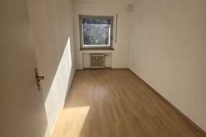 3 Zimmer Wohnung mit Balkon in zentraler Lage – Waldnieler Straße 35, 41068 Mönchengladbach – Vorschaubild 4