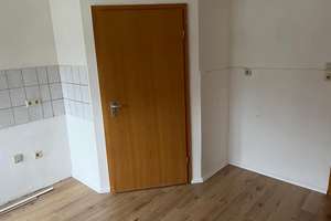 Gepflegte 2-Zimmer-Dachgeschosswohnung in Oberhausen - ab 01.11.2026 zu vermieten – Die vollständige Adresse der Immobilie erhältst du vom Anbieter., 46147 Holten, Oberhausen – Vorschaubild 11