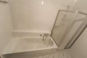 *frisch saniert* geräumige 2 Zimmerwohnung – Die vollständige Adresse der Immobilie erhältst du vom Anbieter., 25469 Halstenbek – Vorschaubild 14