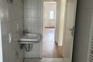 Schöne 2-Zimmer-Wohnung mit Balkon, nahe Maffeiplatz! – Calvinstraße 1, 90459 Hummelstein, Nürnberg – Vorschaubild 10