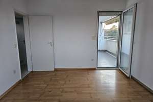 Charmante, familienfreundliche 4-Zimmer-Wohnung mit Loggia & Garage in begehrter Lage am Südklinikum – Die vollständige Adresse der Immobilie erhältst du vom Anbieter., 90473 Langwasser Südost, Nürnberg – Vorschaubild 9