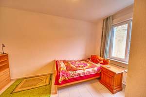 Schönes helles 3-Parteienhaushaus in Bad Godesberg / zentrale Lage, ideal als Mehrgenerationenhaus – Die vollständige Adresse der Immobilie erhältst du vom Anbieter., 53173 Alt-Godesberg, Bonn – Vorschaubild 11