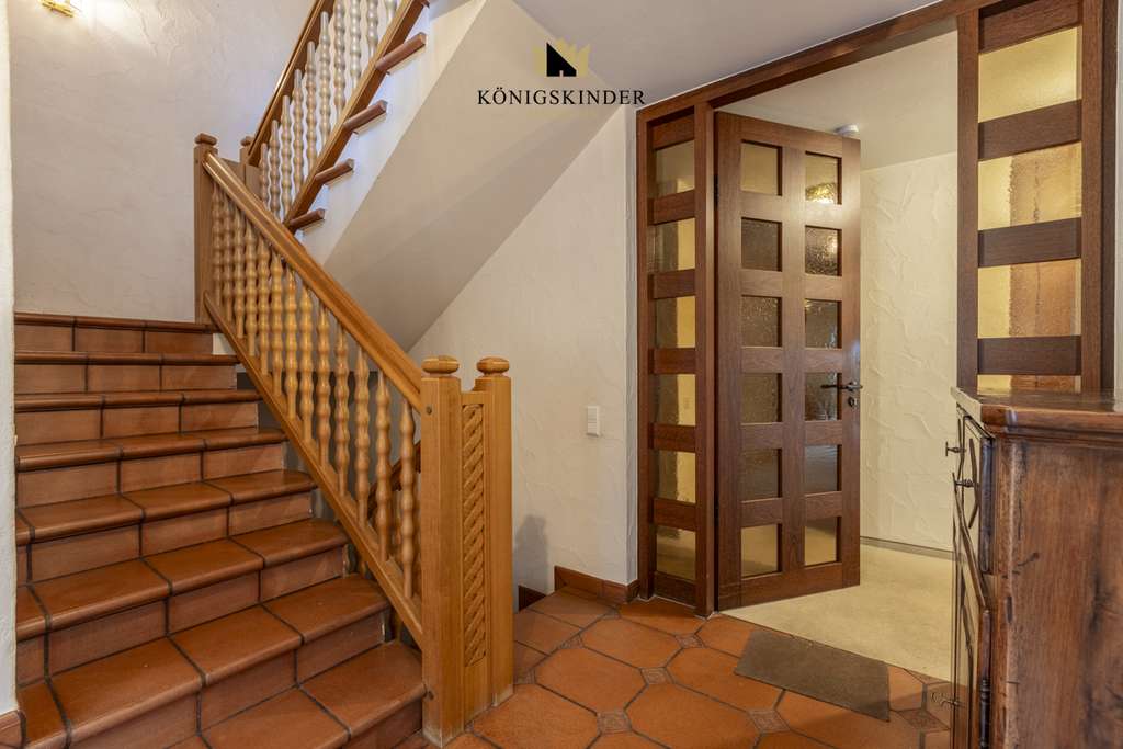 Immobilie in Wangen - Raumgefühl der besonderen Art - Platz für mehrere Generationen - Kombination von Wohnen und Arbeiten - Bild 4