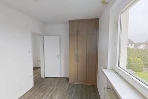 **Große 4-Zimmer-Wohnung mit BALKON und viel Platz für jedes Familienmitglied** – Am Heilandsfrieden 9, 33104 Schloß Neuhaus, Paderborn – Vorschaubild 6