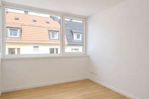Stilvoll modernisierte 2 Zimmer Wohnung mit Fußbodenheizung