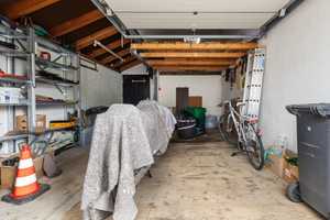 Property thumbnail 32