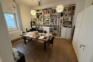 Modernisierte Wohnung in historischem Gebäude in St. Johannis