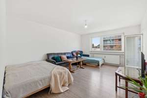 2-Zimmer Wohnung mit Loggia in Köln-Dellbrück – modernisiert & flexibel nutzbar