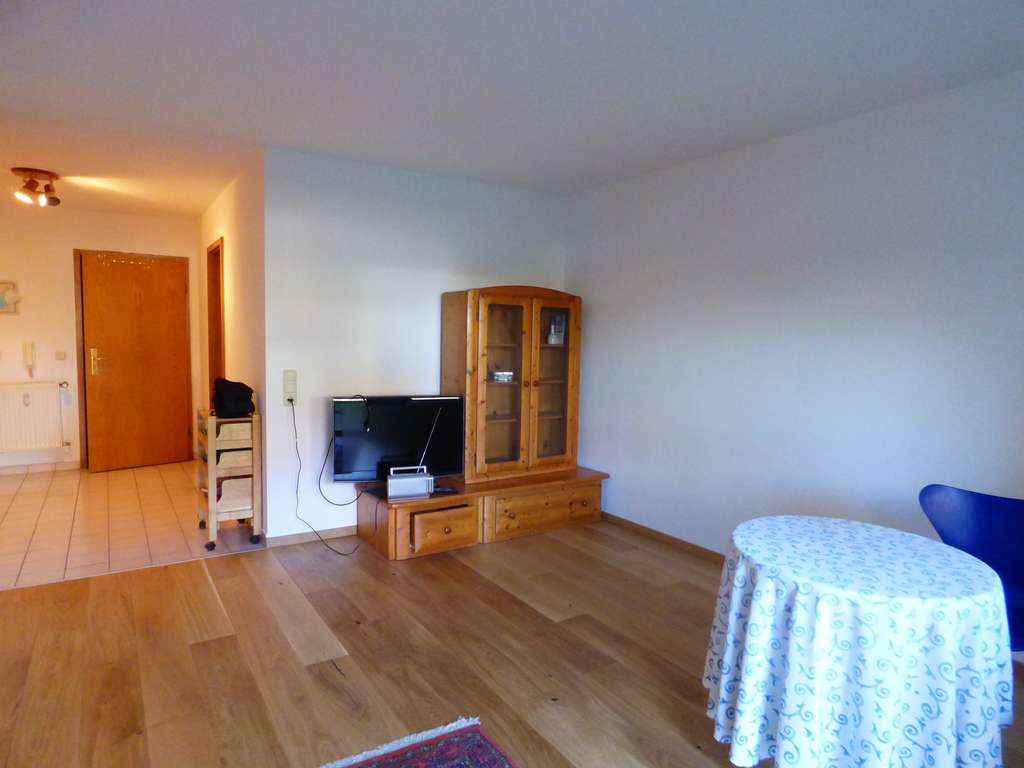 Immobilie in Bad Endorf - 1-Zimmer-Wohnung in schöner  ruh. Ortslage - Bild 4